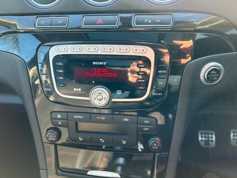 FORD S-MAX