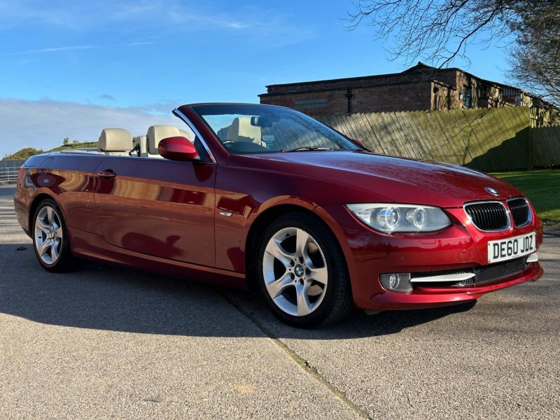 BMW 3 SERIES