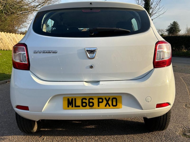 DACIA SANDERO