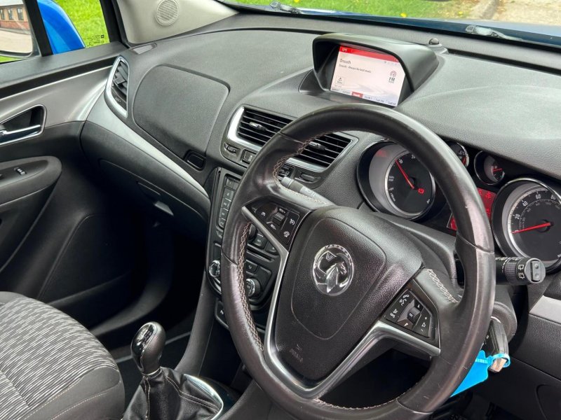VAUXHALL MOKKA