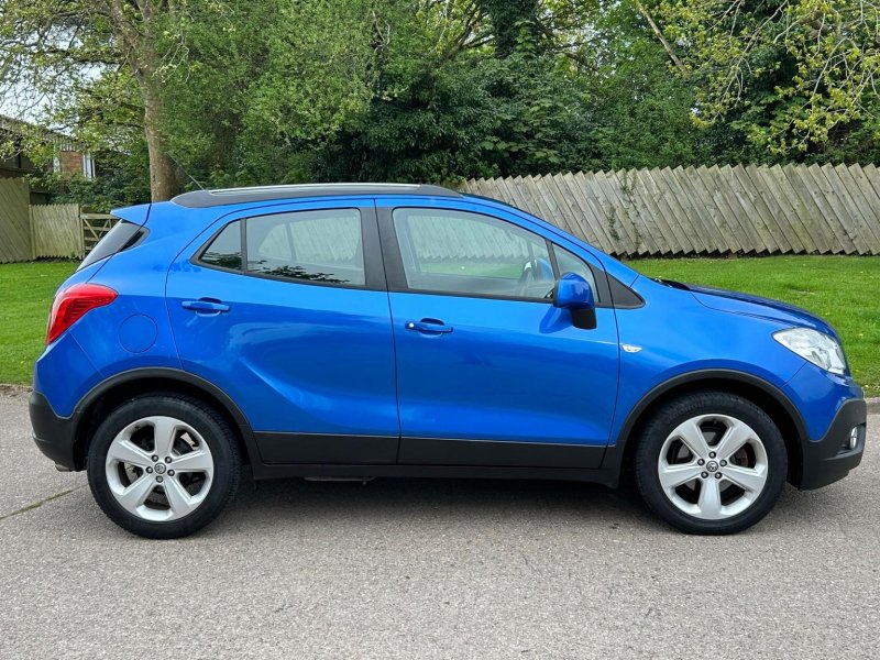 VAUXHALL MOKKA