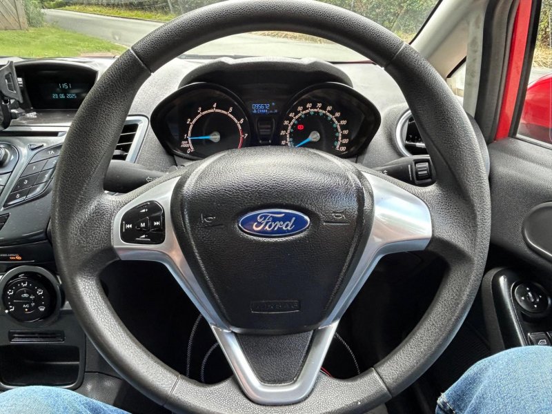 FORD FIESTA